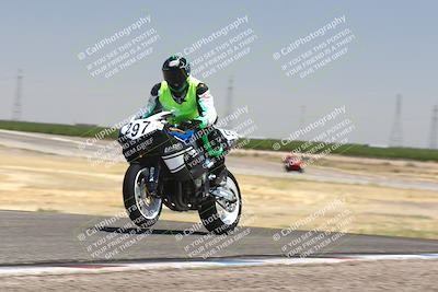 media/May-27-2024-Lets Ride (Mon) [[29979fda6e]]/B Group/1220pm (Wheelie Bump)/